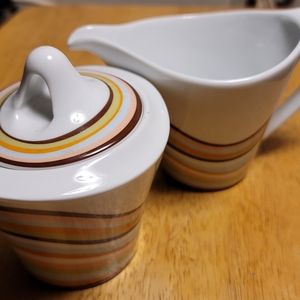 Mikasa Buenos Aires Creamer and Sugar Set Including Sugar Lid